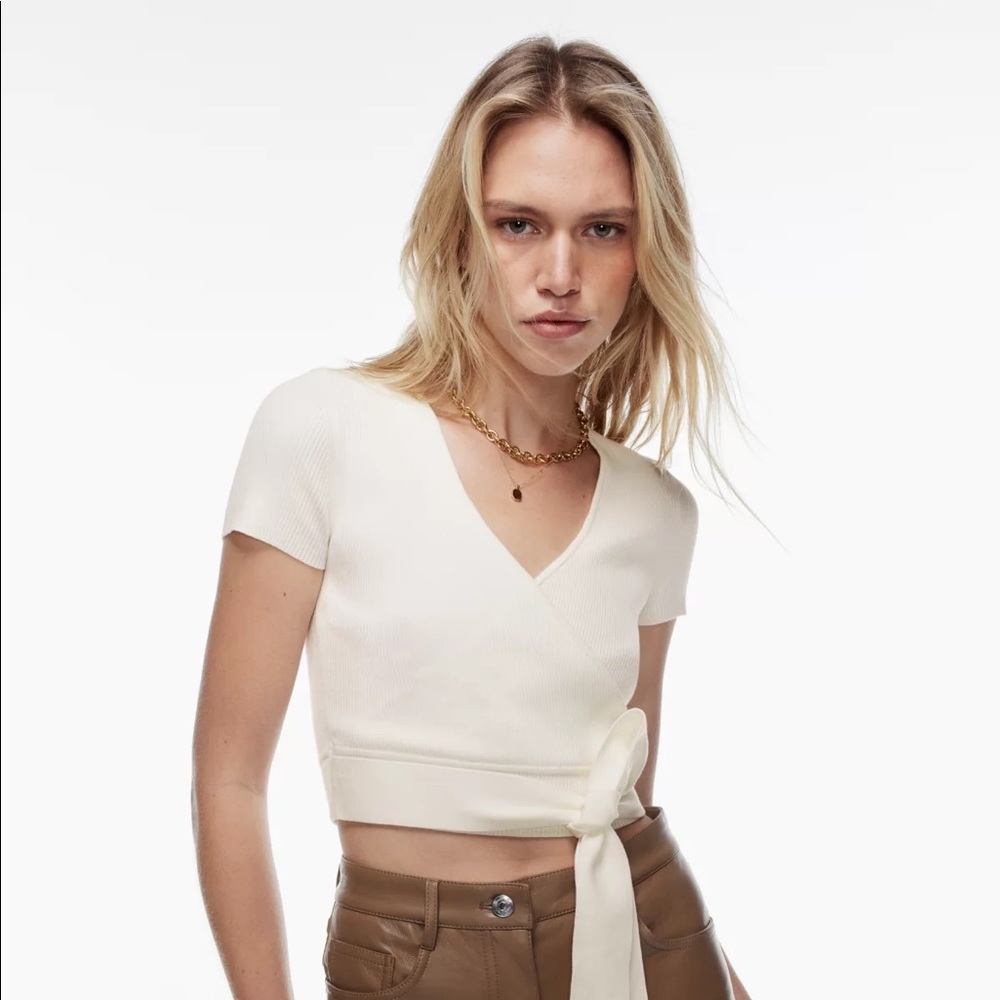 Aritzia All Tied Up Sweater